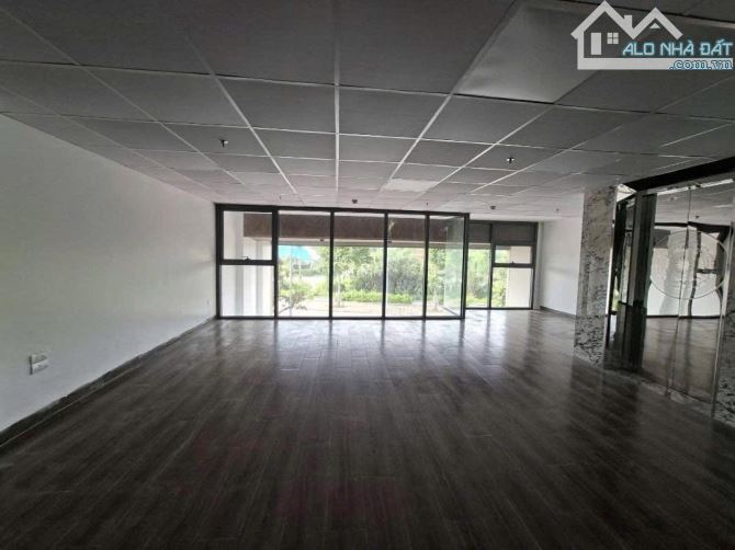 Toà nhà sừng sững 8 nổi 1 hầm mặt phố Nguyễn Gia Bổng, Ngọc Thuỵ - Đầu tư sinh lời bền vữn - 5