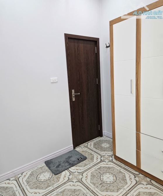 Cho thuê nhà Vương Thừa Vũ, Thanh Xuân, 45m2, 2 tầng, 3 ngủ, 10 triệu - 5