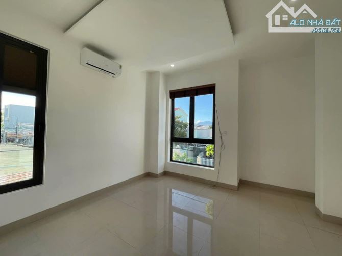📌📌📌LÀM VIỆC TRỰC TIẾP GIÁ TỐT !!! bán nhà mặt tiền đường Hoà An 26 - 5