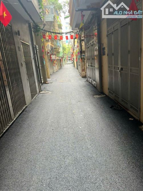 Bán Phố Nguyễn Ngọc Nại, Thanh Xuân, 50m2x5T, 16 tỷ, nhà phân lô quân đội, hướng Tây - Tây - 5