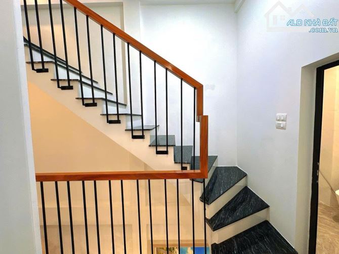 NHÀ MỚI ĐẸP PHỐ ĐẠI LINH-TRUNG VĂN_NGÕ NÔNG-3 GÁC ĐỖ CỬA_25M OTO_37M2-4 TẦNG-MT4M_8 TỶ - 5