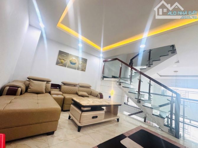 “NHÀ MỚI ĐẸP 4 TẦNG HBC-  NỞ HẬU TÀI LỘC-HẺM XE HƠI- SÁT GIGAMAL ,41M(3.5❌10M),3PN,3WC,SHR - 5