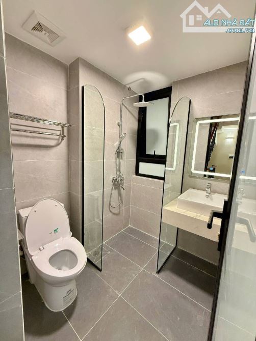 Biệt thự lô góc đường Láng- 30m ra đường Láng- Diện tích 40m2-4 tầng 4 ngủ- Giá 9 tỷ có TL - 5