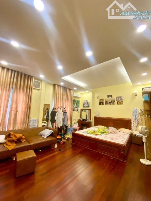 Bán nhà Trần Xuân Soạn 39/44m2, 6T thang máy, chủ tự xây, 20m ra phố, cực hiếm. Giá 16.7T - 5