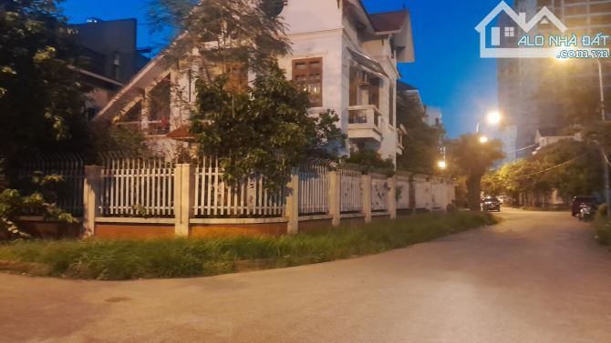 BÁN BIỆT THỰ XÂY THÔ 561M2 PG – CĂN GÓC – AN ĐỒNG – AN DƯƠNG – HẢI PHÒNG – GIÁ CHỈ 26 TỶ - 8