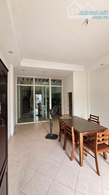 Bán Nhà Mặt Phố Hào Nam 47/55m2, 6 Tầng, MT 4,3m, Vỉa Hè - Kinh Doanh Giá 34,5 Tỷ - 6
