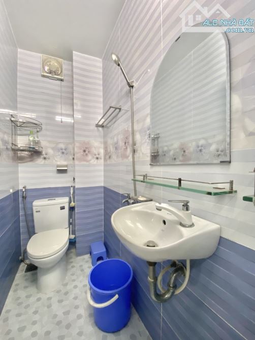 Bán nhà 2 tầng 54m² (5.5x10), Tỉnh Lộ 10, ngay Chiến Lược, Tân Hòa Đông, chỉ hơn 3 tỷ - 6