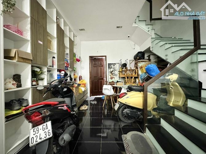 Nhà Trần Bình Trọng_ P1, Gò Vấp. DT 86m2 (4.5m x 19m). 4 tầng. Giá 9.8 Tỷ. - 6