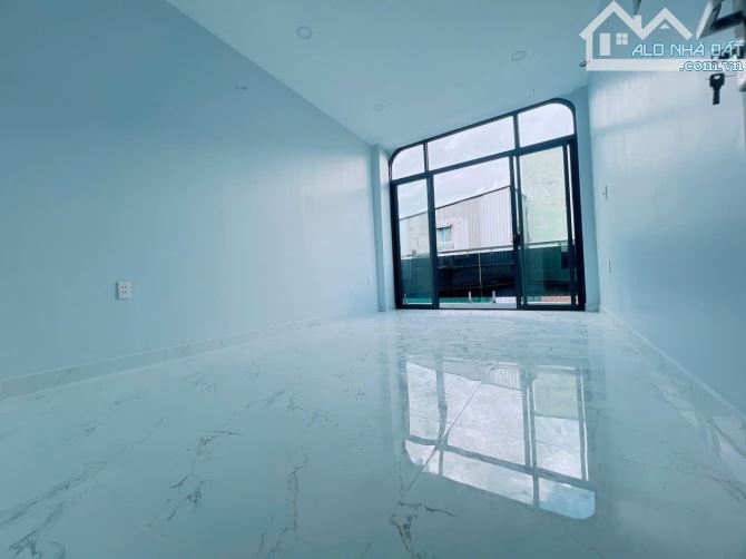 CÁCH MẶT TIỀN HOÀNG DIỆU - VĨNH KHÁNH 30m - NHÀ 3 TẦNG KHU DÂN CƯ HIỆN HỮU KHÔNG QH - 6