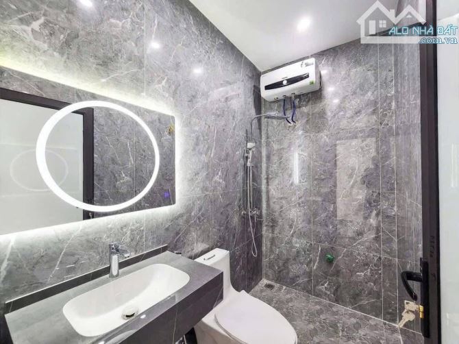 MSP: 02 🏡 NHÀ 5 TẦNG – KHÚC THỪA DỤ, LÊ CHÂN - 6