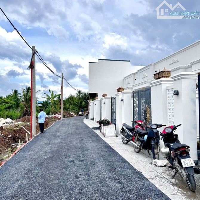 🍁 BÁN NHÀ MỚI KHU PHỐ MỸ LƯƠNG - MỸ PHONG - MỸ THO - GIÁ 1 TỶ 520 - 6