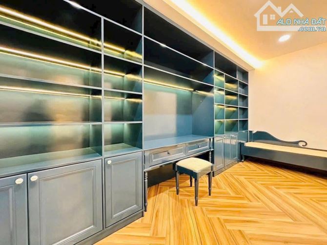 CẦN TIỀN MỞ XƯỞNG BÁN NHÀ LÊ VĂN MIẾN- QUẬN 2. GIÁ 7,11 TỶ/ 82M2- GẦN ĐH QUỐC TẾ SÀI GÒN - 6