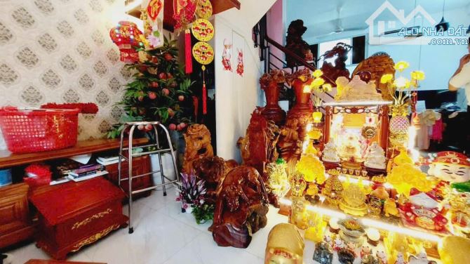 NHÀ ĐẸP GIÁ TỐT - 78M2, 3TẦNG ĐÚC BTCT MỚI VÀO Ở NGAY - CÁCH ĐỖ XUÂN HỢP 200M - 6