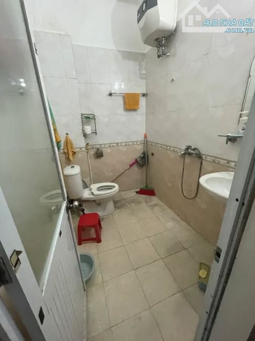 BÁN NHÀ CHÙA BỘC, ĐỐNG ĐA, 30M RA MẶT PHỐ, NGÕ THÔNG BA GÁC, 2 THOÁNG TRƯỚC SAU, Ở SƯỚNG - 6