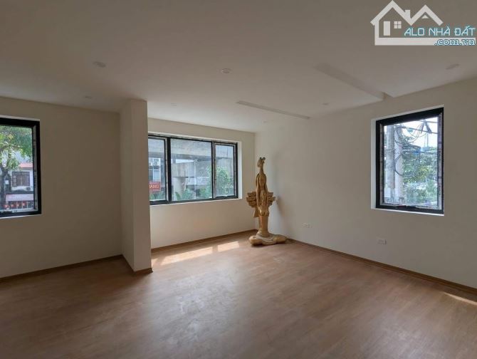 BÁN TOÀ VĂN PHÒNG LÔ GÓC VIP NHẤT MẶT PHỐ YÊN LÃNG QUẬN ĐỐNG ĐA-DT 88M2 5T MT6.8M-40.8TỶ - 6