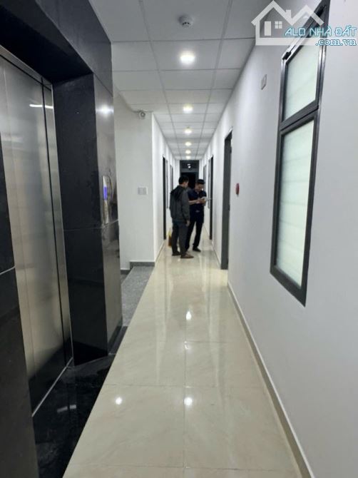 Bán căn hộ dịch vụ Bình Tân, đường số 4, 232m2, 5 lầu, giá nhỉnh hơn định giá bank 1 xíu - 6