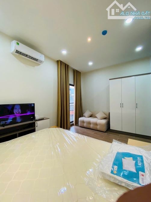 Bán CHDV Bình Thạnh - 8 tầng + hầm - 14 phòng - xe hơi - DT 100tr/tháng - 22.5 TỶ - 6