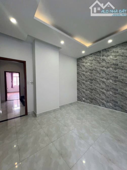 BÁN NHÀ MẶT TIỀN KINH DOANH CHO THUÊ 22tr/th TRẦN MINH QUYỀN - QUẬN 10 GIÁ 6tỷ490/ 70m2 - 6