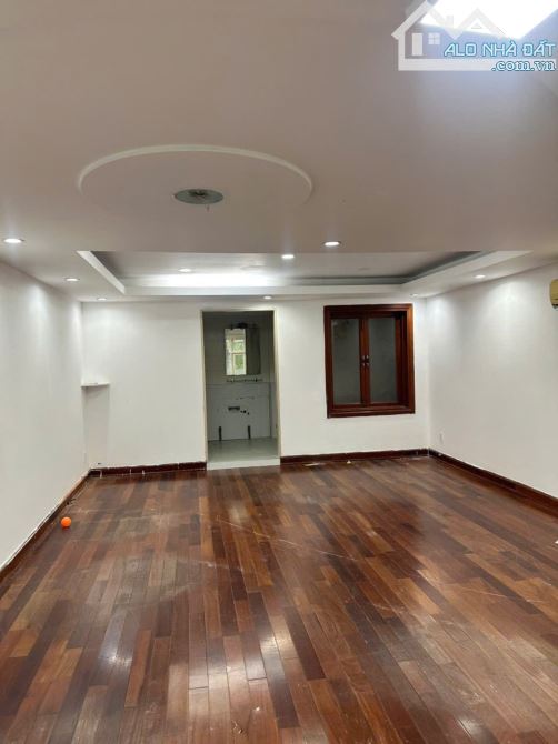 BÁN NHÀ KHU BIỆT THỰ 3E PHỔ QUANG 7,5X16 KHU COMPOUND CÓ CÔNG VIÊN TRƯỚC NHÀ CHỈ 42,5TỶ - 6