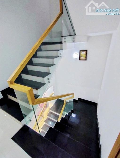 NGỘP VỐN GIẢM SÂU BÁN NHANH NHÀ BÙI ĐÌNH TUÝ, BÌNH THẠNH - GIÁ:5,38TỶ/60M2 (4x15) - SHR. - 6