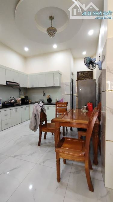 GIÁ TỐT NHÂT  KHU VỰC. CĂN NHÀ NGAY ĐƯỜNG BÌNH TRỊ ĐÔNG  , LÊ VĂN QUỚI - 6