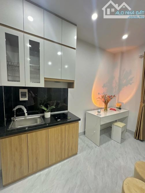 Bán tòa CHDV Xã Đàn cho thuê 80tr/tháng, 11P 1N1k ngõ ba gác, sát ô tô, 68m2*6T TM, PCCC - 6