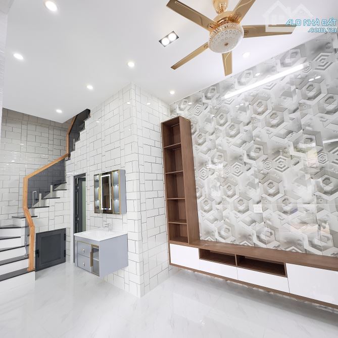 NHÀ TRỆT LẦU GẦN SÂN BAY QUỐC TẾ CẦN THƠ, CẢNG HOÀNG DIỆU, NỘI THẤT CAO CẤP SANG TRỌNG - 6