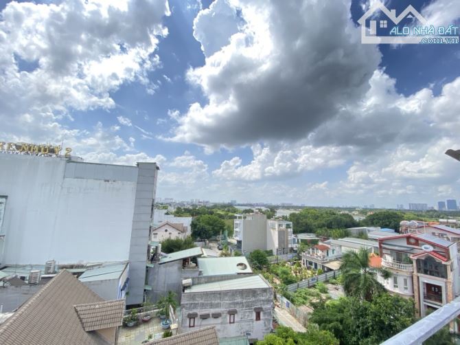 KHÁCH SẠN 6 TẦNG PHẠM VĂN ĐỒNG - 2P QUA BÌNH THẠNH - 2 XE TẢI NÉ NHAU - DÒNG TIỀN 200TR/TH - 6