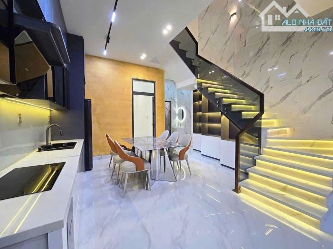 🔥 BÁN NHÀ 3 TẦNG MẶT TIỀN HÒA MINH – GẦN BIỂN NGUYỄN TẤT THÀNH – GIÁ CHỈ 7.XX TỶ 💰 - 6