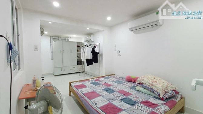 Nhà 2 tầng kiệt Phan Kế Bính- 70m2 ngang 4,3m- cách đường chính 30m- giá3.550 - 6