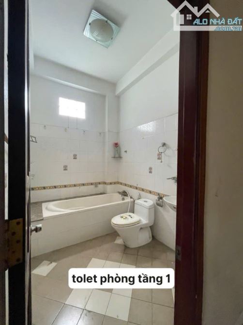 XTS (XTD-HM) bán nhà 150m2 (5x30) 3 tầng 7PN HXH gần Trần Văn Mười giá 7,8tỷ - 6