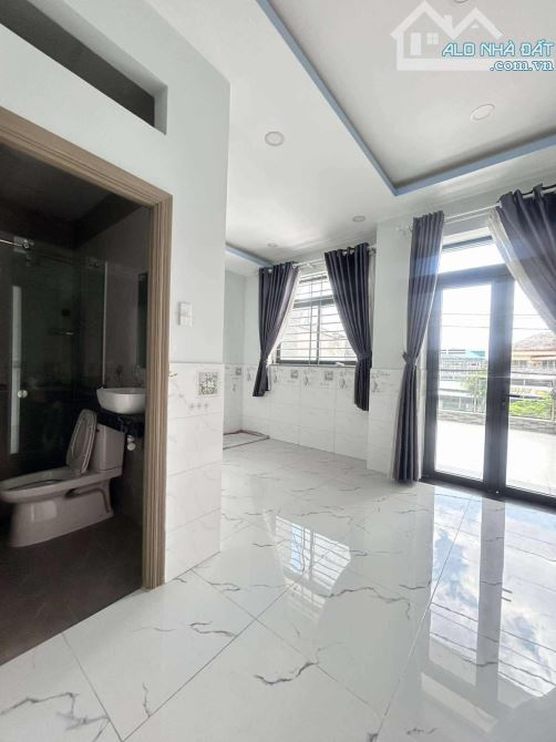 MẶT TIỀN ĐẶNG THÚC VỊNH - NGAY GẦN CHỢ THỚI TỨ - 6
