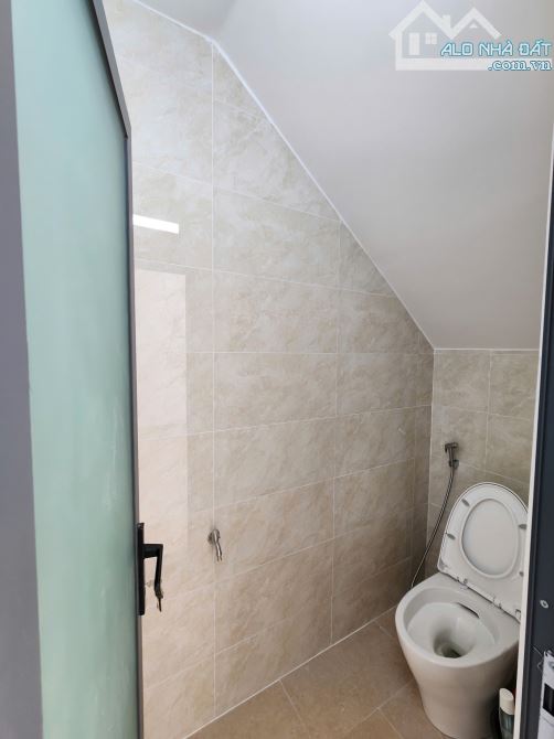 Bán nhà MT chợ Bình Phước B, p.Bình Chuẩn, Tp.Thuận An chỉ 4,5 Tỷ TL M7805 - 6
