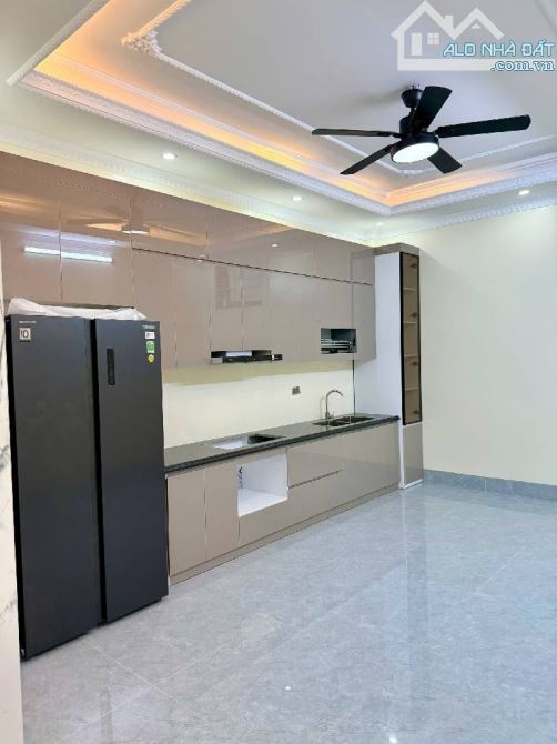 🏠 BÁN NHÀ THANH ĐÀM- 65M²-16.9 TỶ-MẶT NGÕ NHƯ PHỐ - Ô TÔ TRÁNH-THANG MÁY-FULL NỘI THẤT - 7