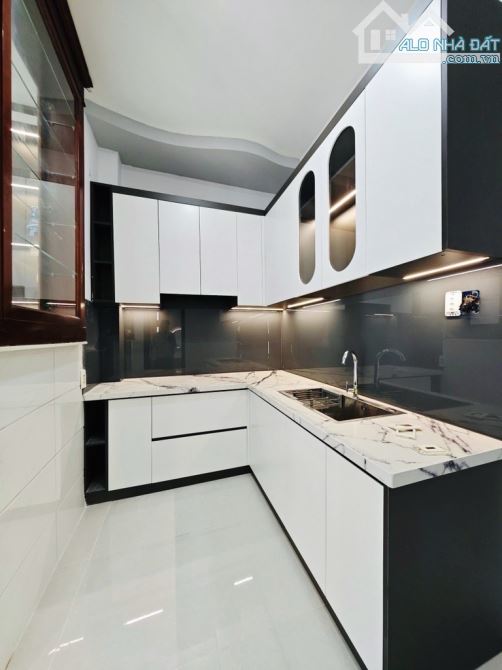 NHÀ 1 TRỆT 1 LẦU ĐÚC - TẶNG FULL NỘI THẤT - PHẠM VĂN CHIÊU, P14 GÒ VẤP – 42M² – CHỈ 4.9 TỶ - 7