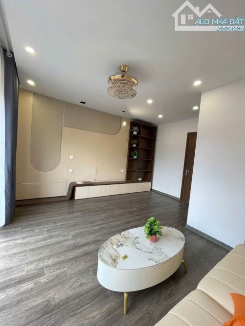 Phú Diễn – 6 tầng thang máy, ô tô chạy vòng quanh –Đẹp long lanh, kinh doanh siêu hời - 7