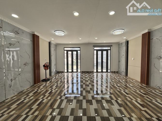 Ngang Hiếm 6m- 5Tầng Mới Đẹp HXH 8M Thông Gần MT Lê Văn Quới Chỉ 8.2Tỷ - 7