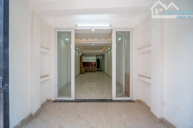 🌿 NHÀ ĐẸP Ở LIỀN – CMT8 P5 TÂN BÌNH (Phường Tân Bình) – XE HƠI NGỦ TRONG NHÀ – 3 TẦNG - 7