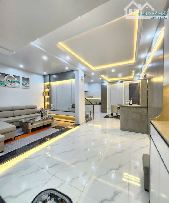💥 BÁN NHÀ 3 TẦNG – Ô TÔ ĐỖ CẠNH NHÀ – TRẠI LẺ, LÊ CHÂN – GIÁ CHỈ 3,25 TỶ 🏡 - 7