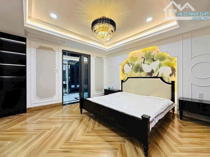 CẦN TIỀN MỞ XƯỞNG BÁN NHÀ LÊ VĂN MIẾN- QUẬN 2. GIÁ 7,11 TỶ/ 82M2- GẦN ĐH QUỐC TẾ SÀI GÒN - 7