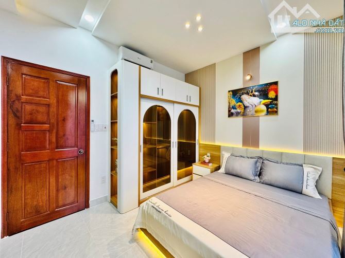 CHỈ CẦN 4 TỶ CÓ NGAY CĂN NHÀ NGUYỄN VĂN NGHI, GÒ VẤP/ 56,5M2/ SỔ RIÊNG CHÍNH CHỦ/ HẺM Ô TÔ - 7