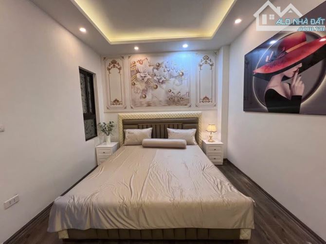 Bán nhà hiếm Cầu Giấy – 5 tầng hiện đại, sổ đỏ chính chủ, giá chỉ hơn 10 tỷ! - 7