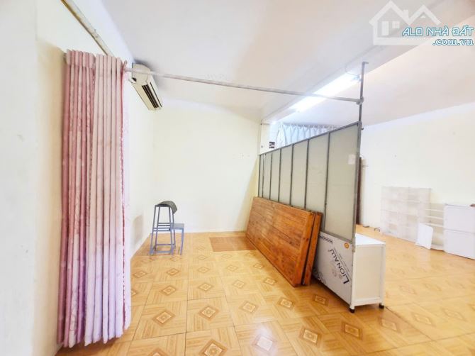 BÁN NHÀ TẬP THỂ NGUYÊN BẢN – 43M² SỔ ĐỎ – DÙNG GẦN 75M² – 3.4 TỶ - 7