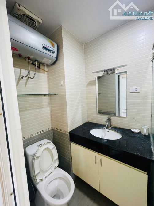 TRẦN QUÝ KIÊN 52.3M² – 2PN – LÔ GÓC – TẦM TIỀN HIẾM – TRUNG TÂM CẦU GIẤY – 4.95 TỶ - 7