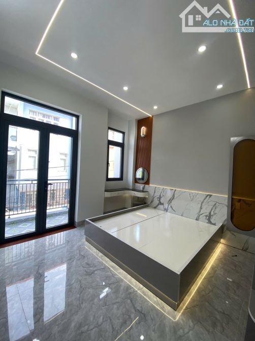 BÁN 2 CĂN LIỀN KỀ MẶT TIỀN KINH DOANH-NHÀ ĐẸP MỚI XÂY-4 TẦNG -68M2-GIÁ CHỈ 6,5T/CĂN - 7