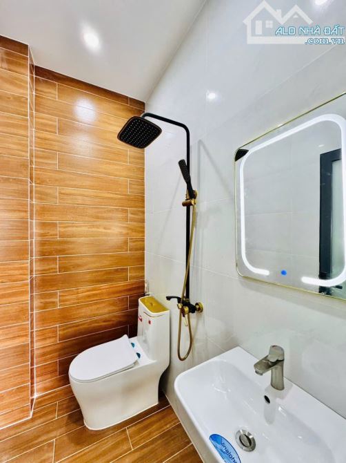 CHỦ BÁN NHÀ GẦN CAO ĐẲNG KINH TẾ - BÀ HẠT, P.9, QUẬN 10 - GIÁ 5.59TỶ/66M2 - FULL NỘI THẤT. - 7