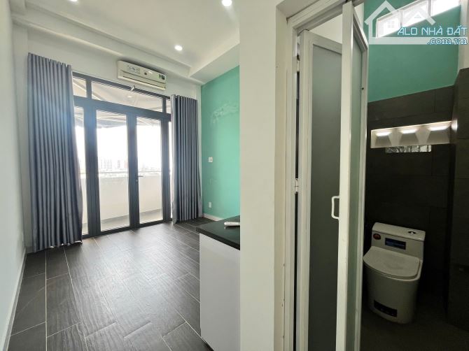 NHÀ MẶT TIỀN - LẠC LONG QUÂN, P8, TÂN BÌNH- 75M- 7 TẦNG THANG MÁY-11 CHDV DÒNG TIỀN 50TR/T - 7