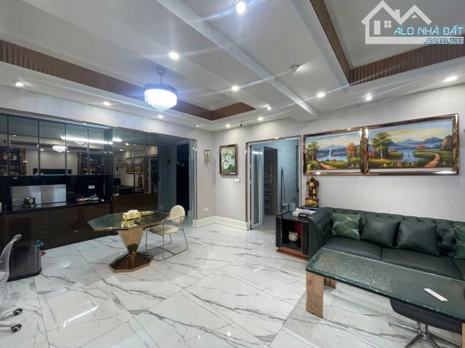 BÁN CHUNG CƯ VIP1, TÒA OCT2 – LINH ĐÀM,  HOÀNG MAI. 124M² – 3PN. 7,25 TỶ - 7