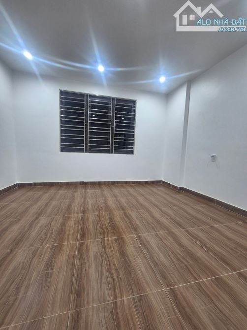 Chính chủ bán nhà 3 tầng tại Cam Lộ ,Hùng Vương , Hồng Bàng Giá 2 tỷ 550 - 7