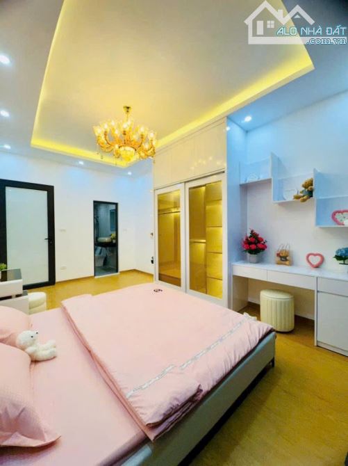 Cần bán gấp nhà phố Tôn Đức Thắng 31m  4 tầng 3.5mt  7.2 tỷ Đống Đa - 7